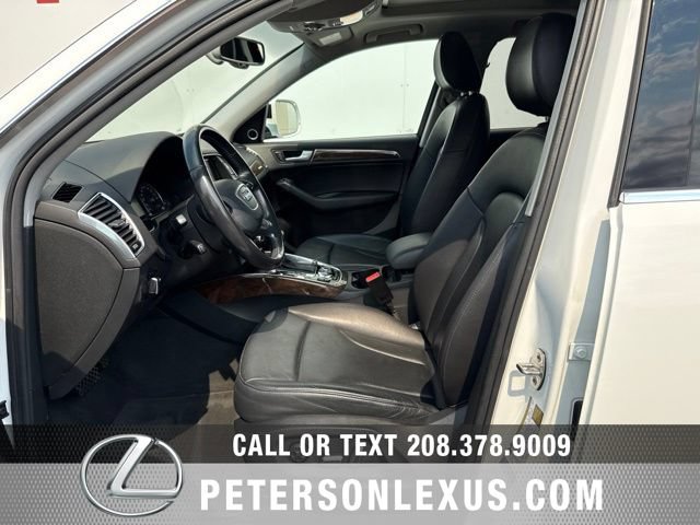 Used 2017 Audi Q5 2.0T Premium Plus w/ Technology Package AWD/4WD image 24
