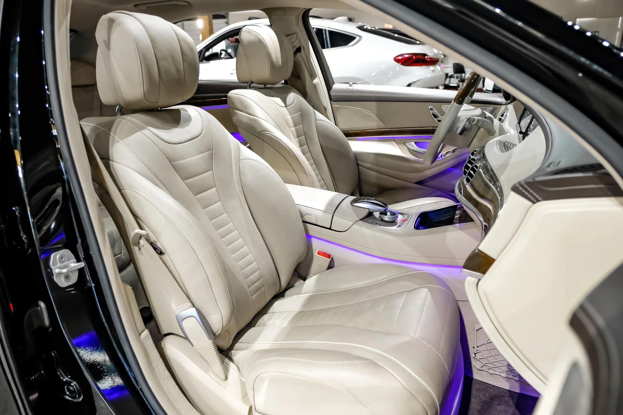 Used 2016 Mercedes-Benz S 550 Sedan image 38