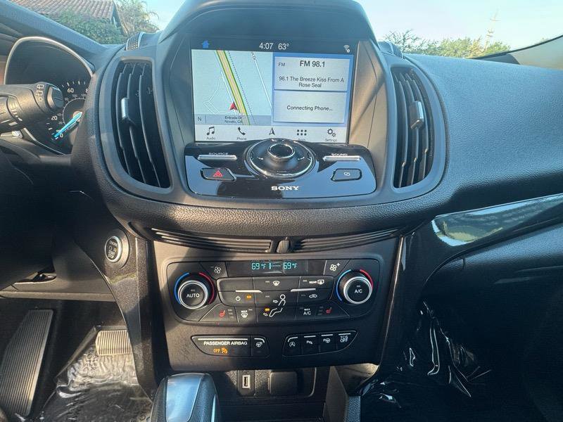 Used 2019 Ford Escape Titanium FWD image 15