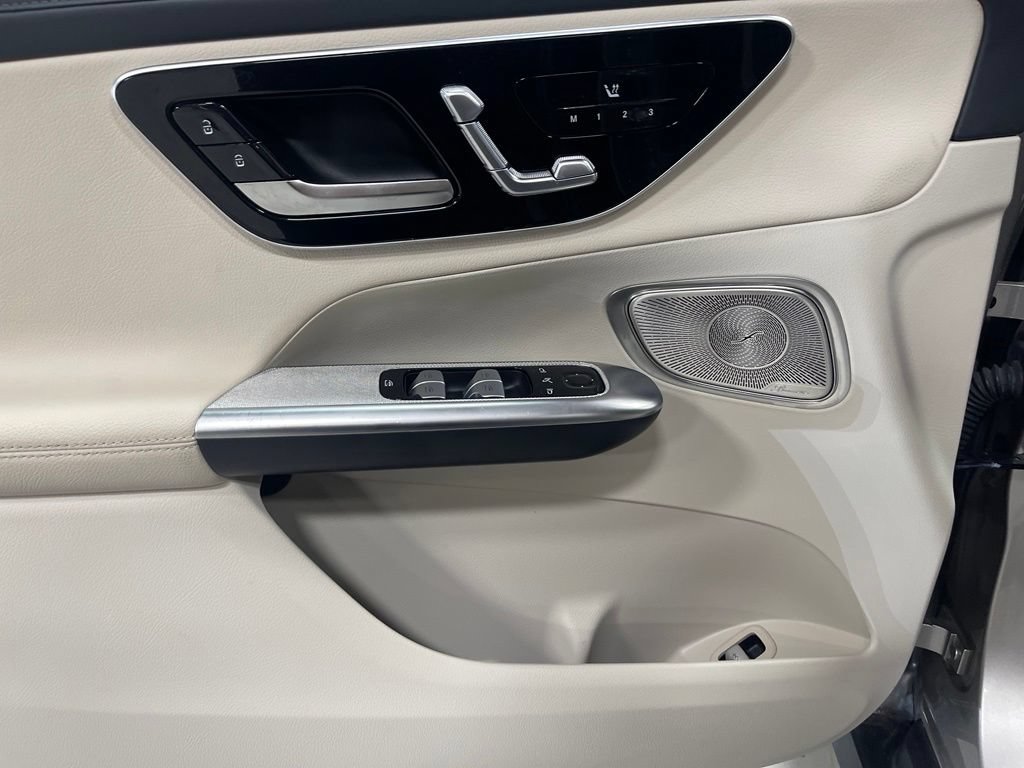 Used 2023 Mercedes-Benz GLC 300 4MATIC image 18