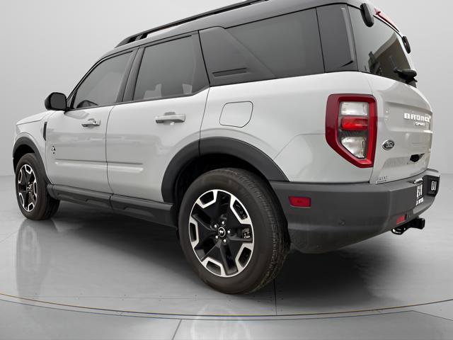 Used 2023 Ford Bronco Sport Outer Banks w/ Tech Package video 3
