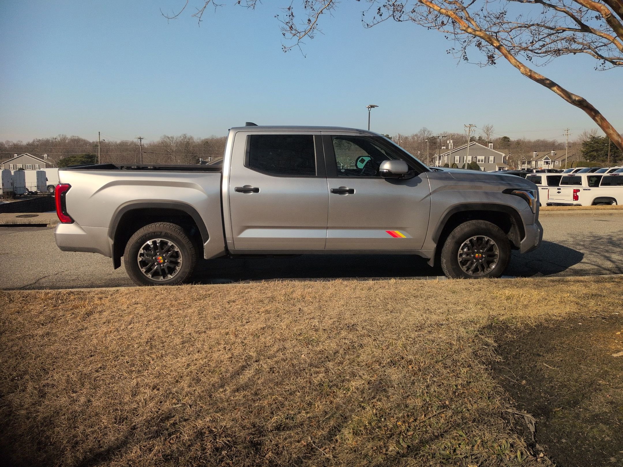 Used 2025 Toyota Tundra SR5 image 9