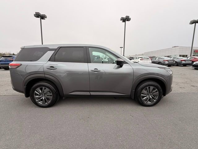 Certified 2024 Nissan Pathfinder S image 4