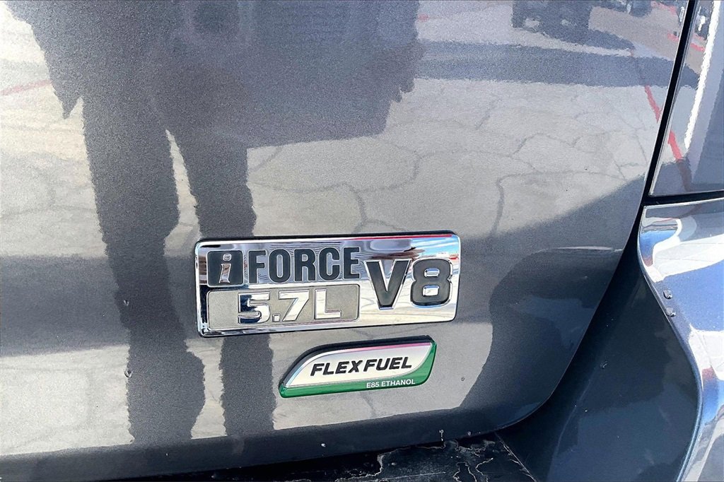 Used 2012 Toyota Sequoia Platinum image 22