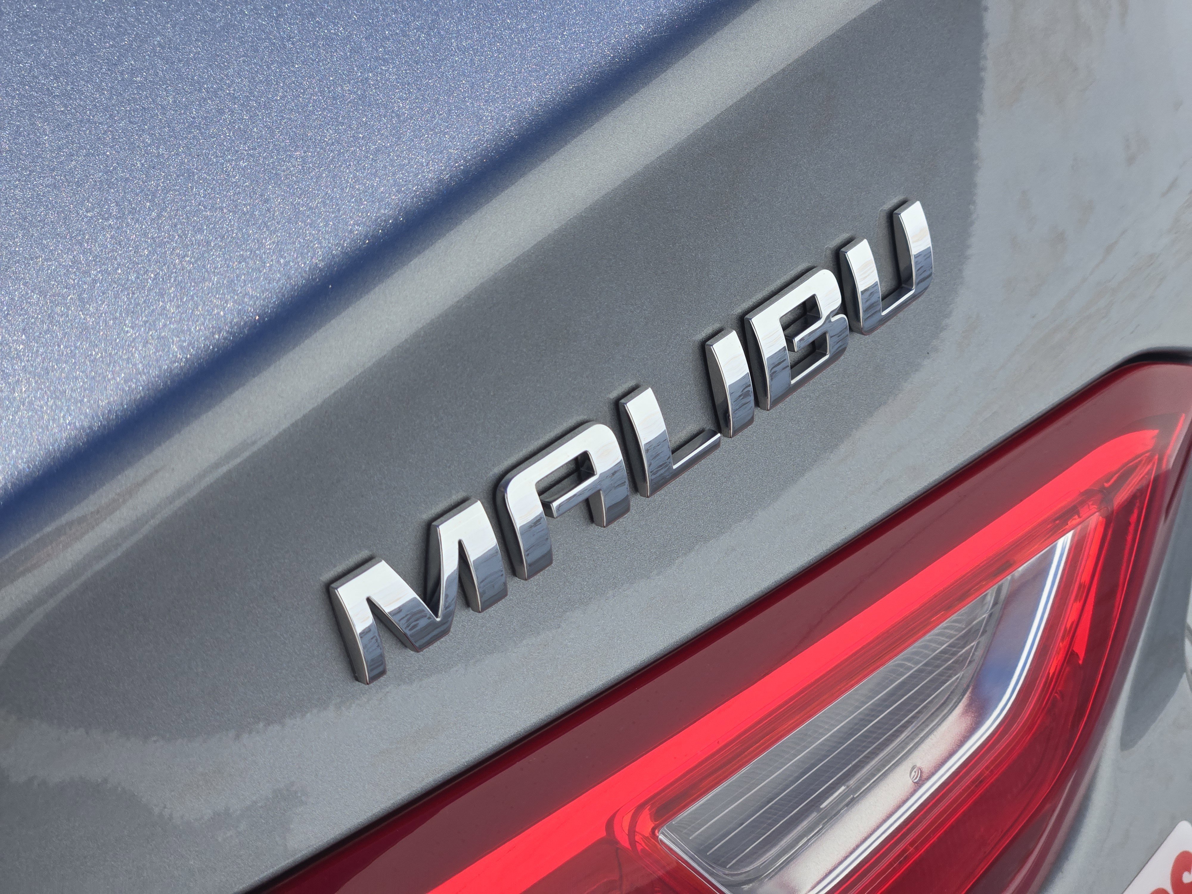 Used 2023 Chevrolet Malibu LT image 13