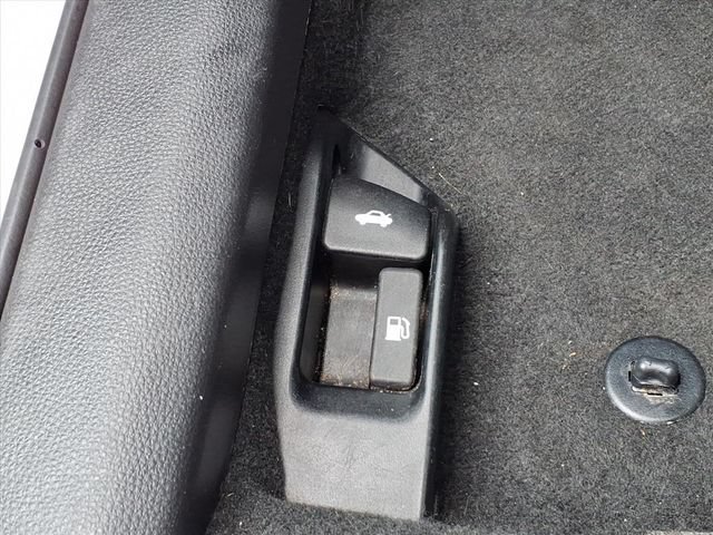 Used 2024 Toyota Corolla LE FWD image 21