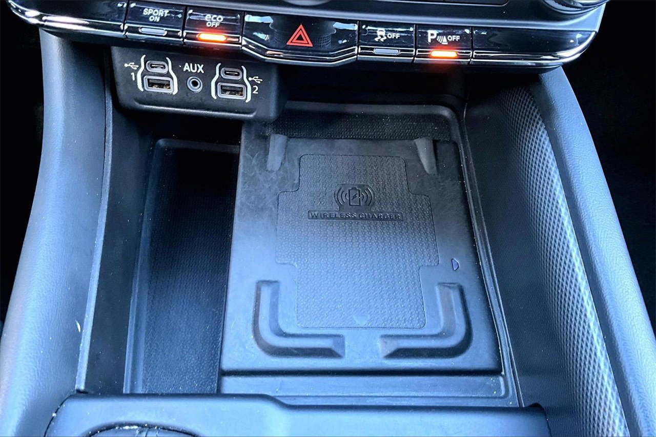 Certified 2024 Dodge Durango R/T image 16