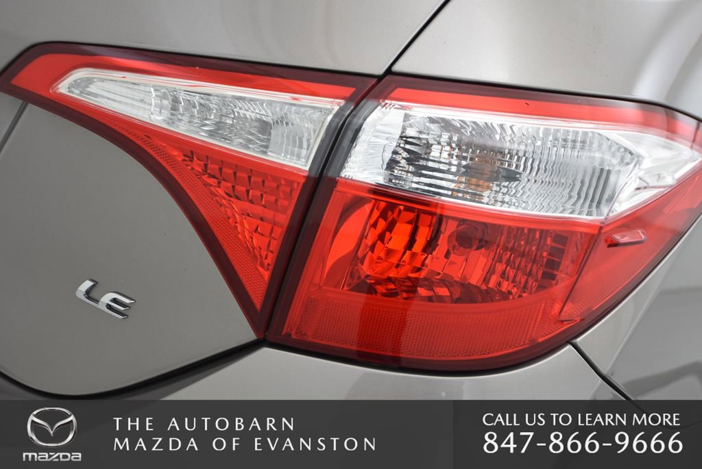 Used 2015 Toyota Corolla L image 34