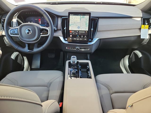 New 2026 Volvo XC90 B6 Core w/ Protection Package image 11
