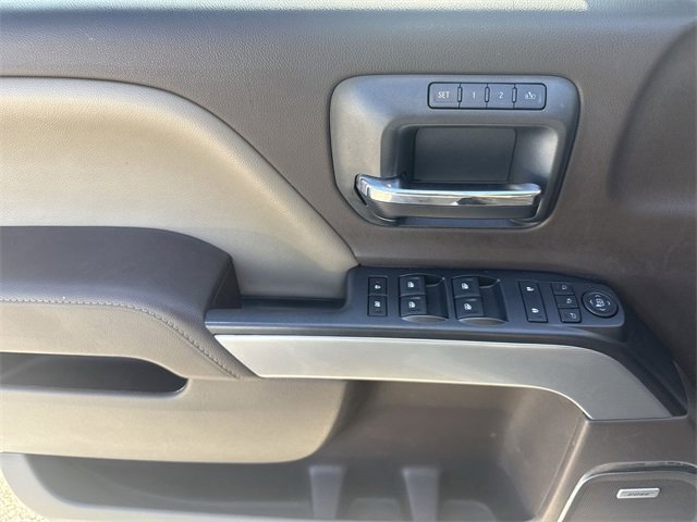 Used 2015 Chevrolet Silverado 1500 LTZ Z71 w/ LTZ Plus Package image 13