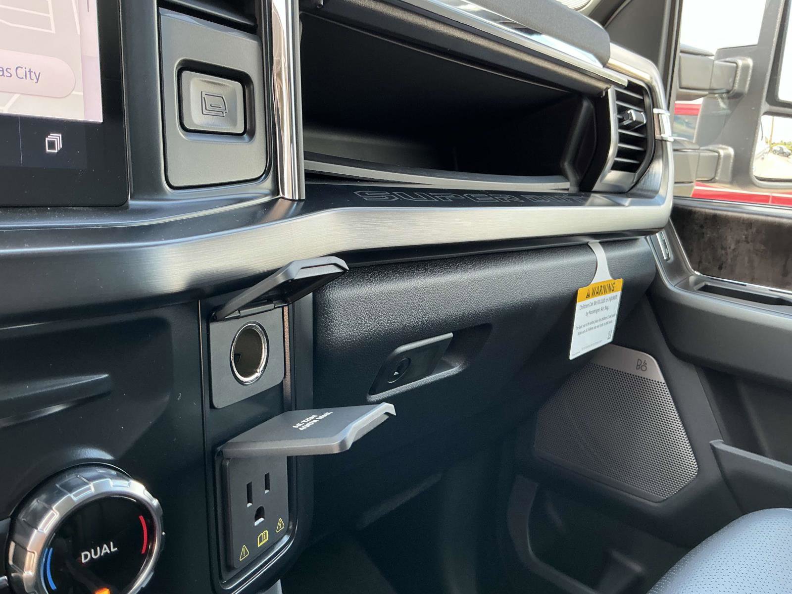 New 2026 Ford F350 Lariat w/ Lariat Ultimate Package image 25
