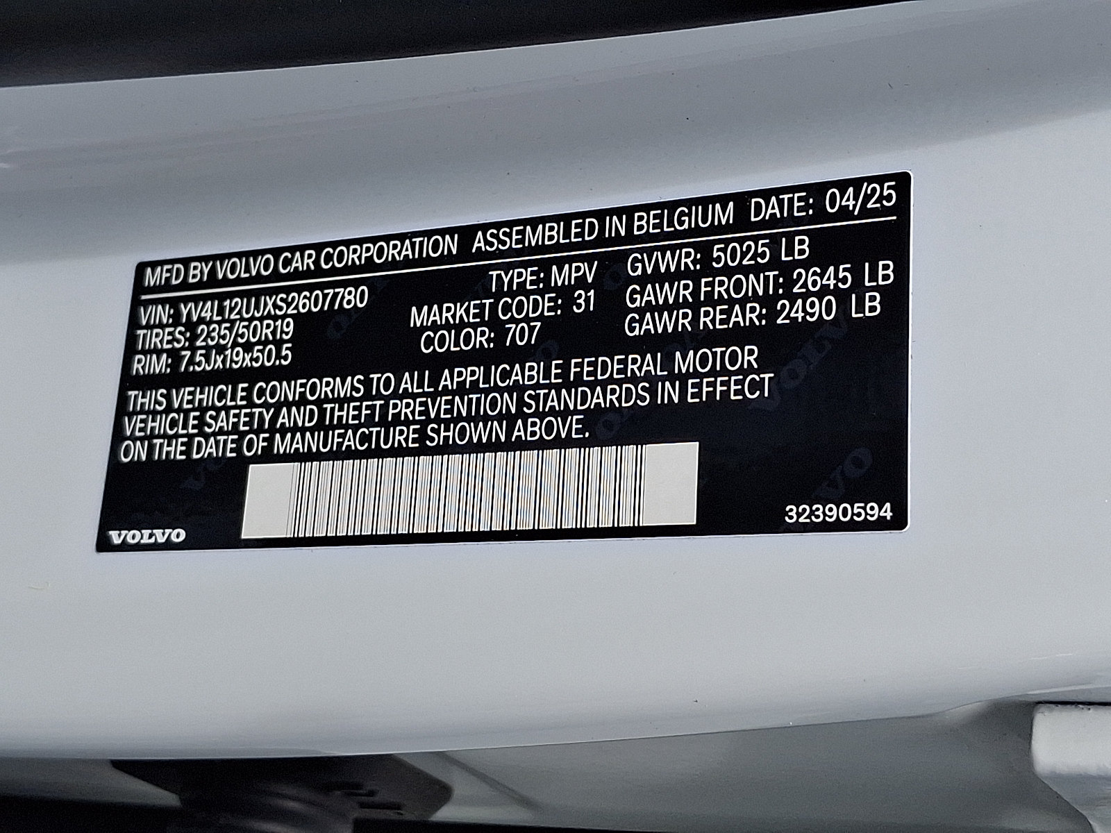 Used 2025 Volvo XC40 B5 Core w/ Protection Package Premier AWD/4WD image 26