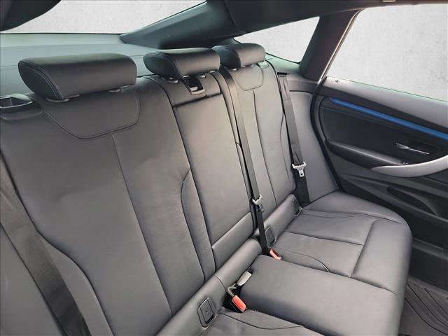 Used 2018 BMW 340i Gran Turismo xDrive image 16