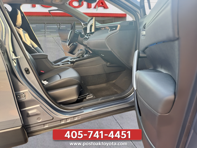 Used 2026 Toyota Corolla Cross XLE w/ Convenience Package FWD image 20