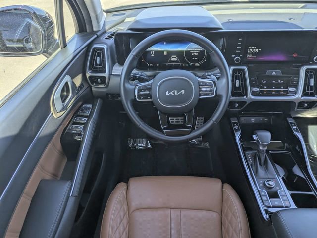 Used 2023 Kia Sorento SX Prestige image 15