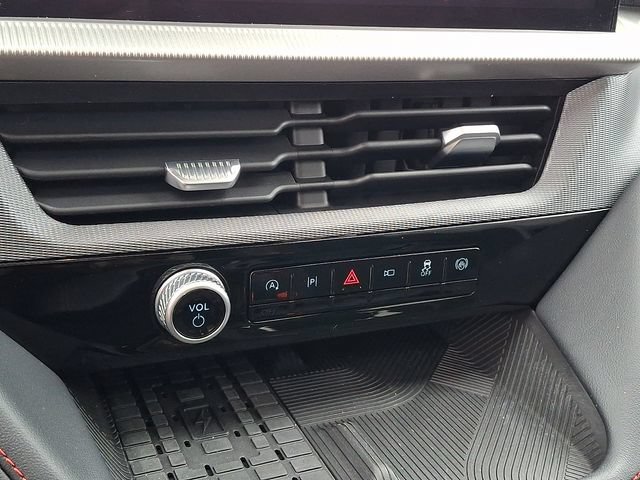 Used 2025 Ford Explorer ST AWD/4WD image 14