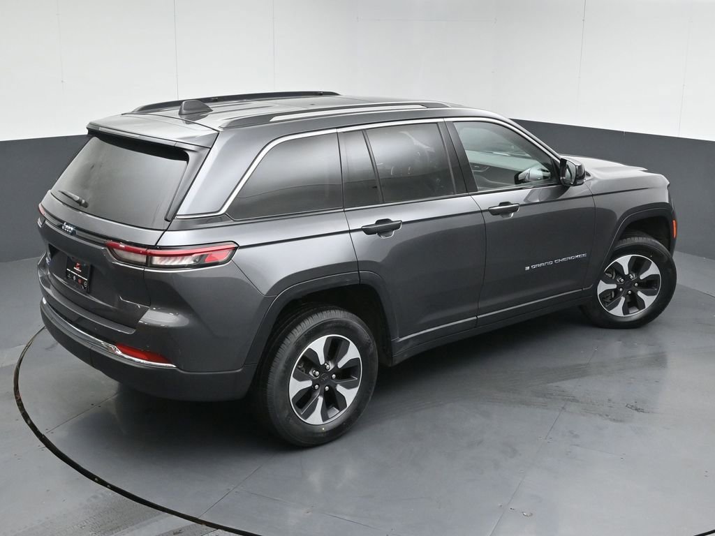 Used 2022 Jeep Grand Cherokee Limited 4xe image 45