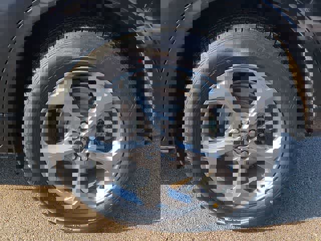 Used 2024 Ford Escape ST-Line image 13