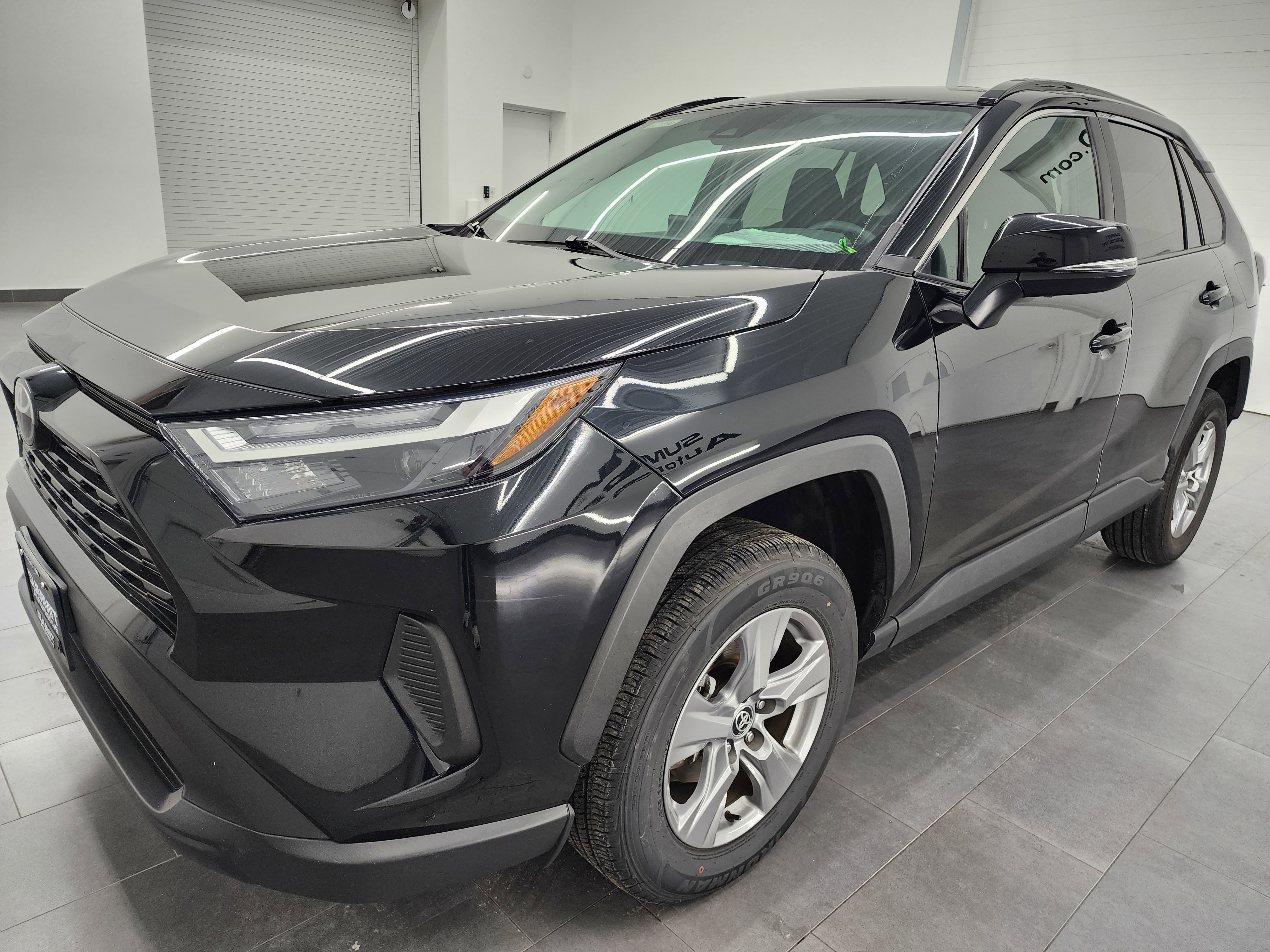 Used 2024 Toyota RAV4 XLE image 7