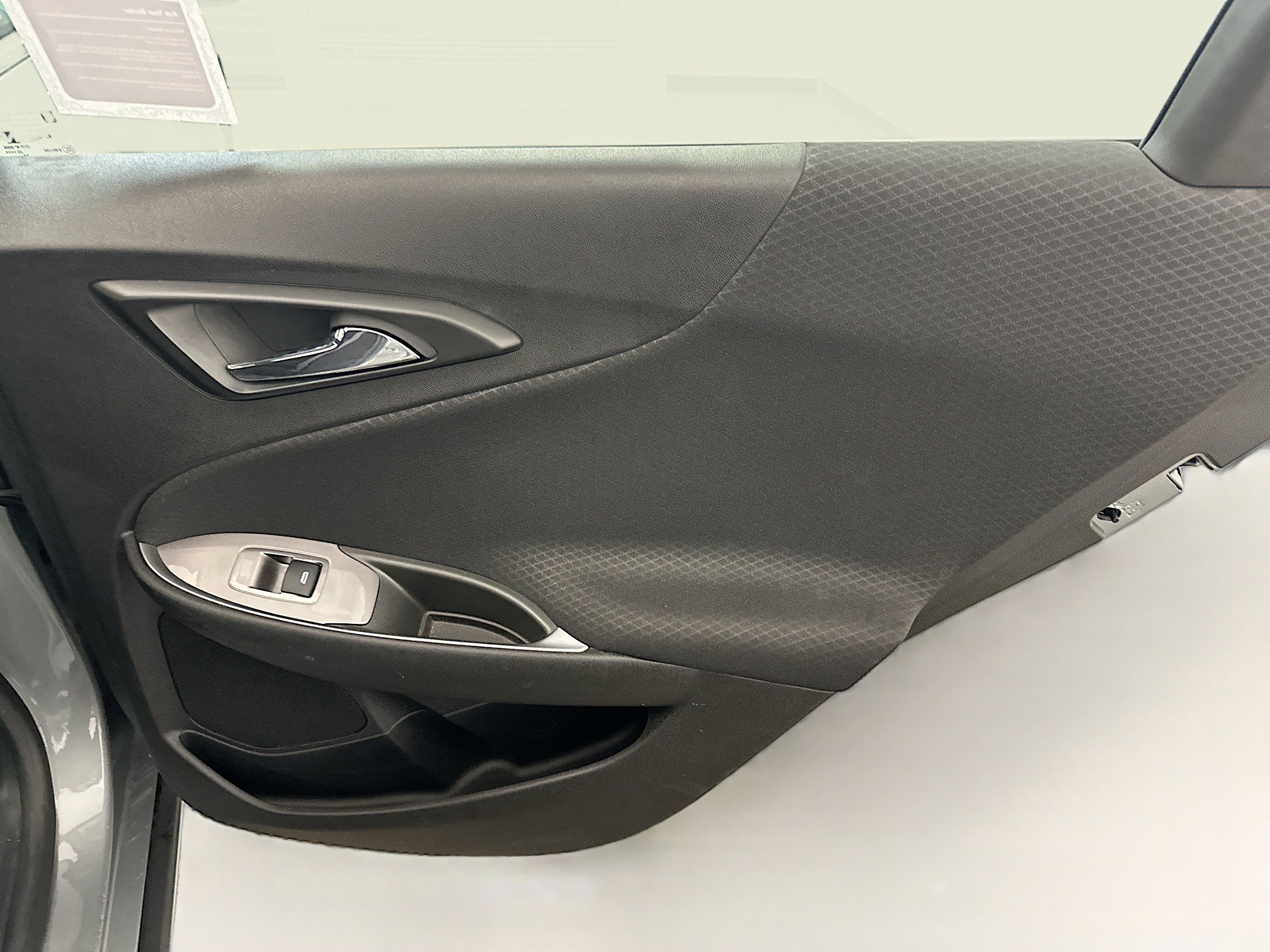 Used 2024 Chevrolet Malibu LS image 31