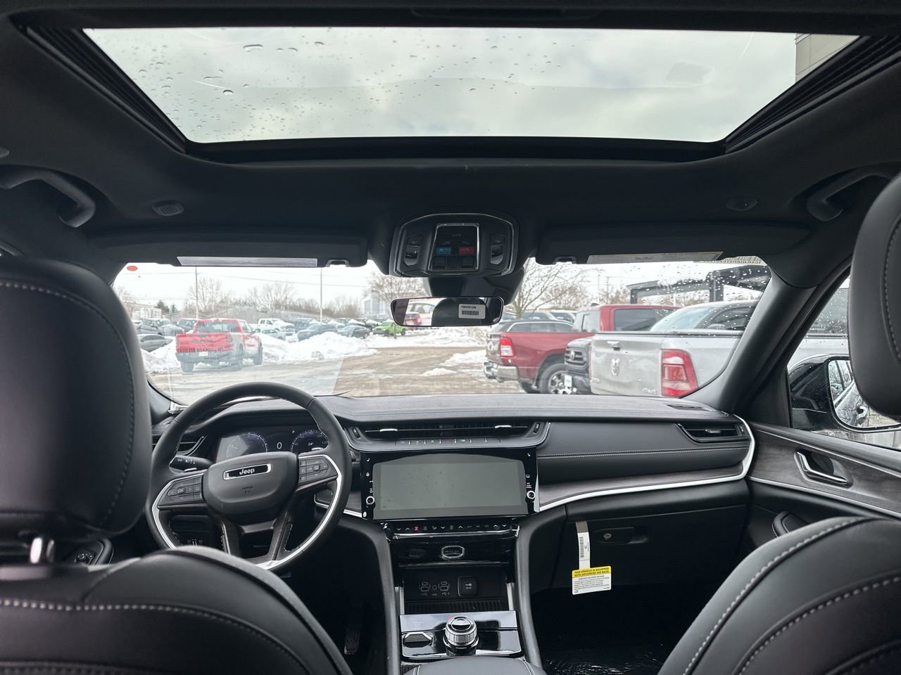 New 2026 Jeep Grand Cherokee Laredo image 23