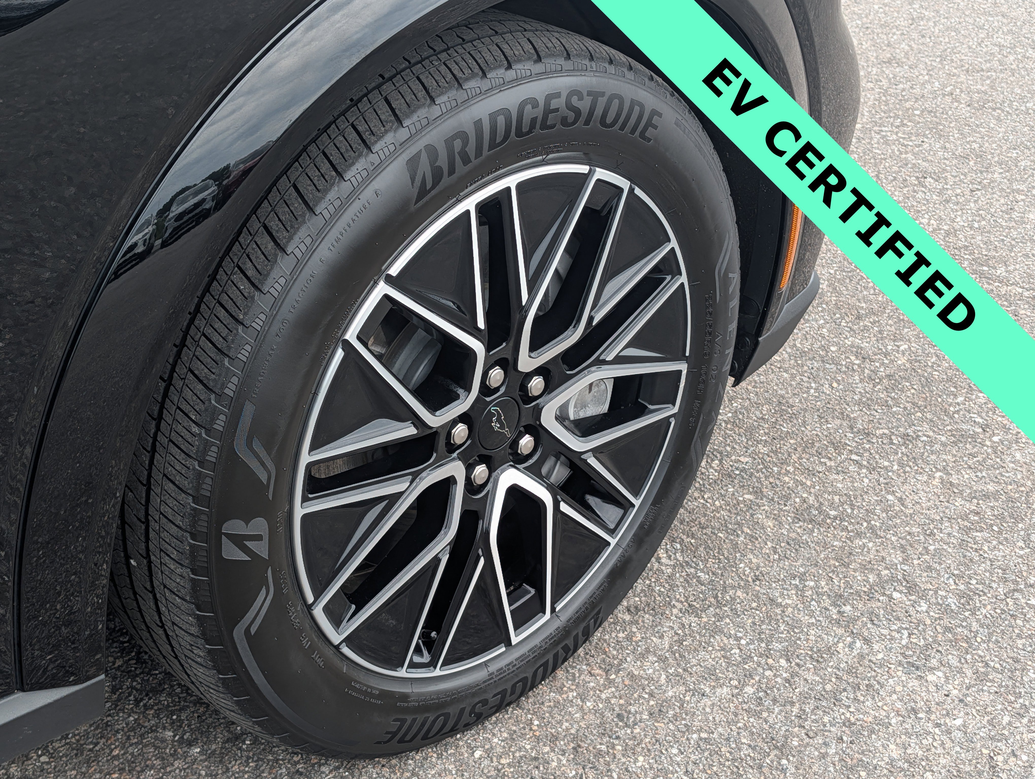 Certified 2025 Ford Mustang Mach-E Premium AWD/4WD image 12