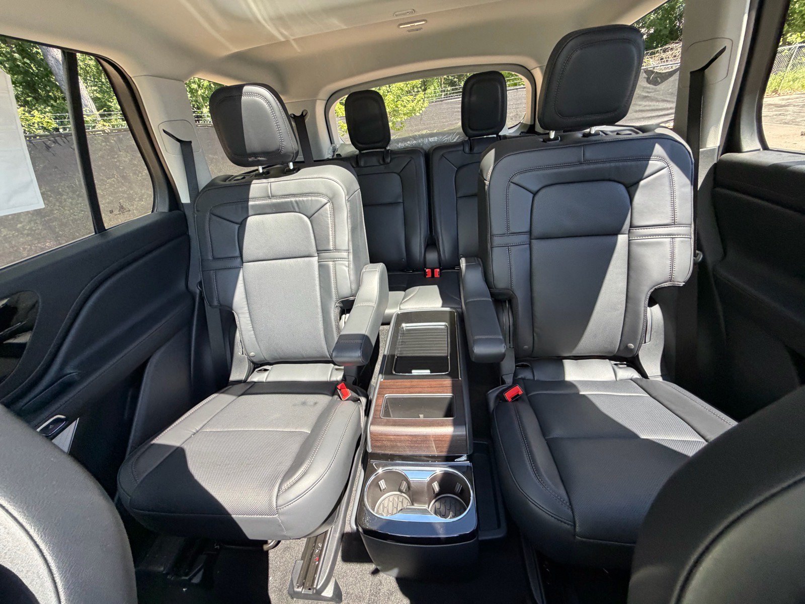 New 2026 Lincoln Aviator Reserve AWD/4WD image 38