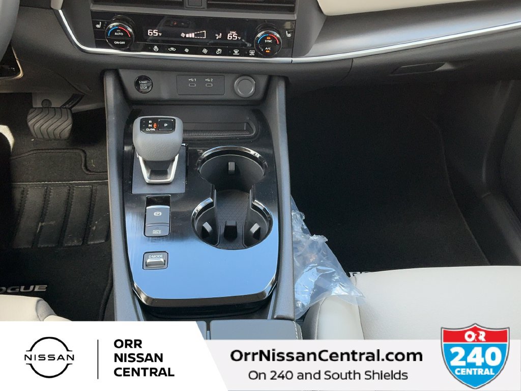 New 2027 Nissan Rogue Dark Armor FWD image 24