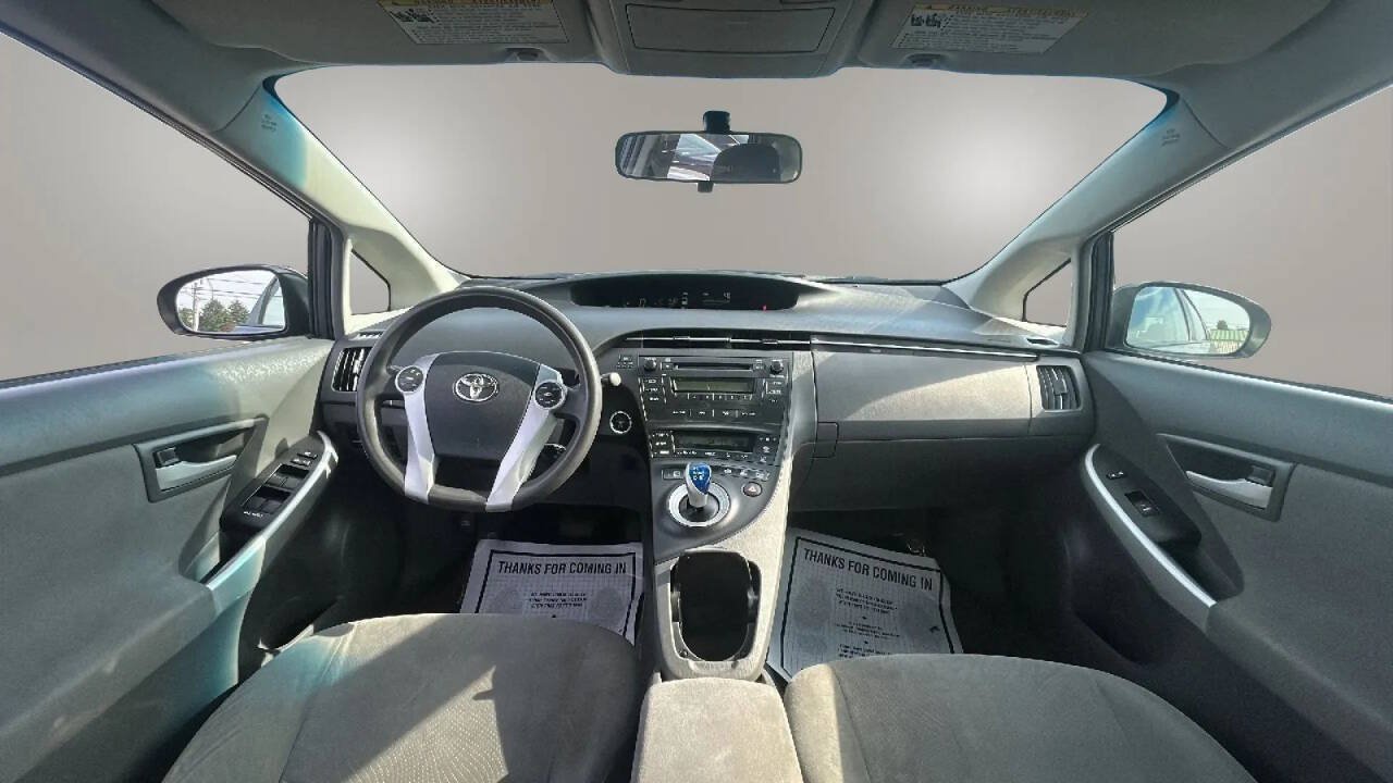 Used 2010 Toyota Prius Five FWD image 11