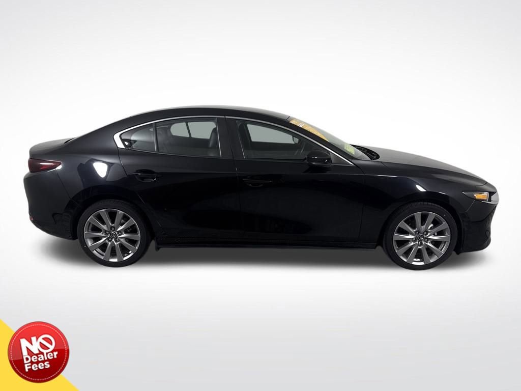 Used 2022 MAZDA MAZDA3 s image 2