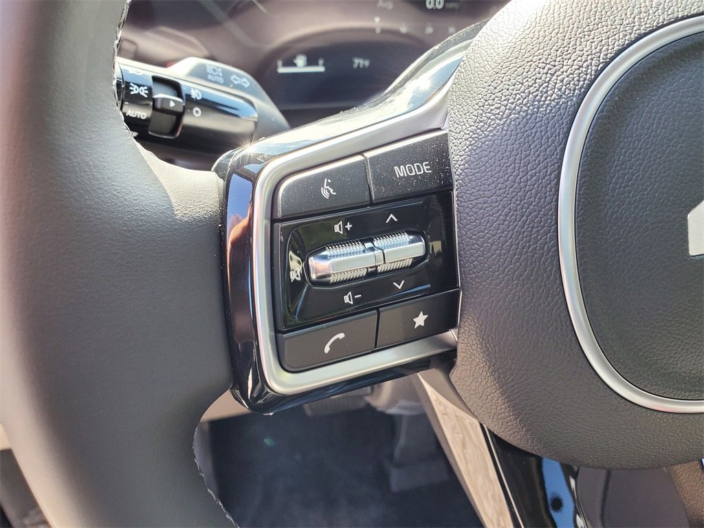 New 2026 Kia Carnival SX image 12