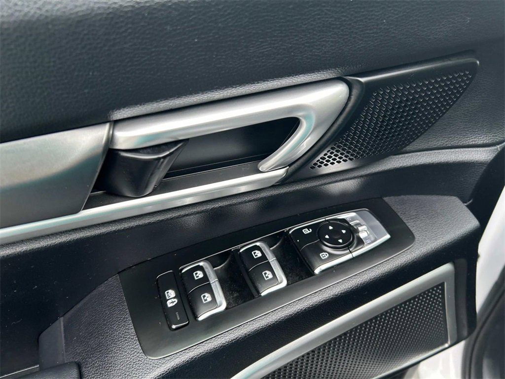 Used 2022 Kia Telluride S image 25