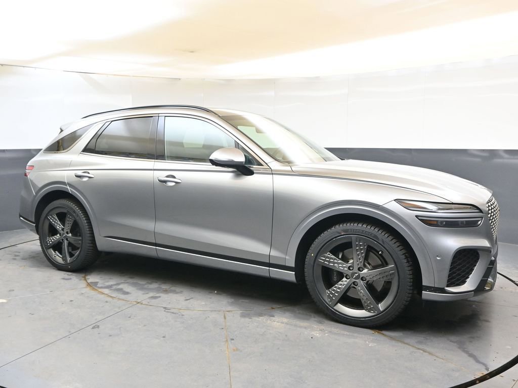 Used 2025 Genesis GV70 2.5T w/ Sport Prestige Package image 7