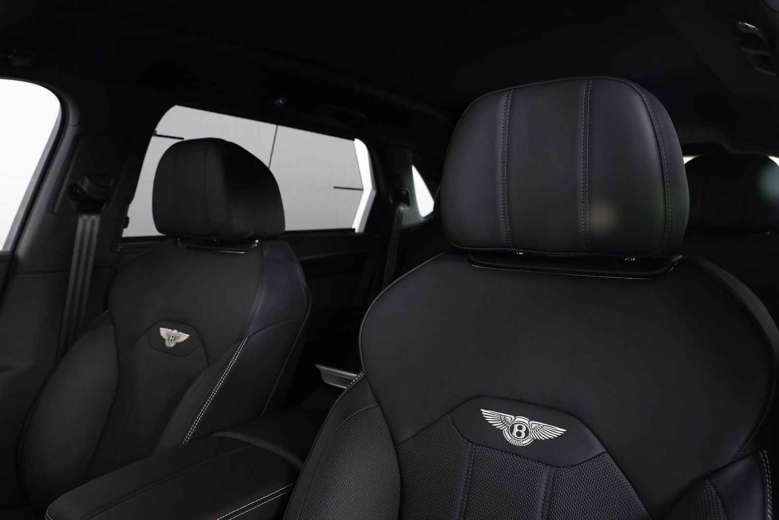 New 2025 Bentley Bentayga Extended Wheelbase AWD/4WD image 25