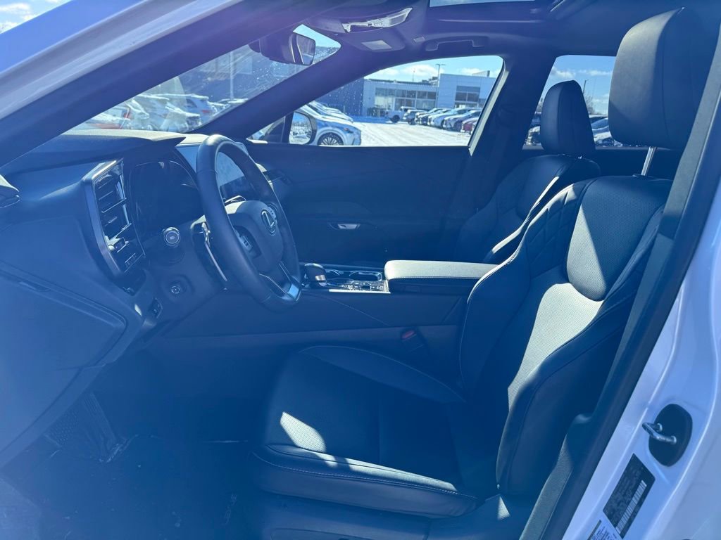 Used 2024 Lexus RX 350 AWD image 10