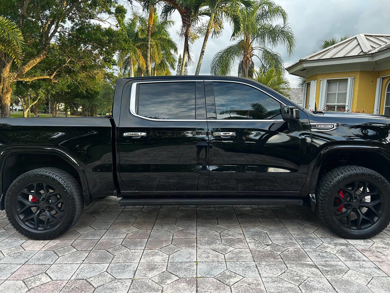 Used 2020 GMC Sierra 1500 Denali w/ Technology Package image 11