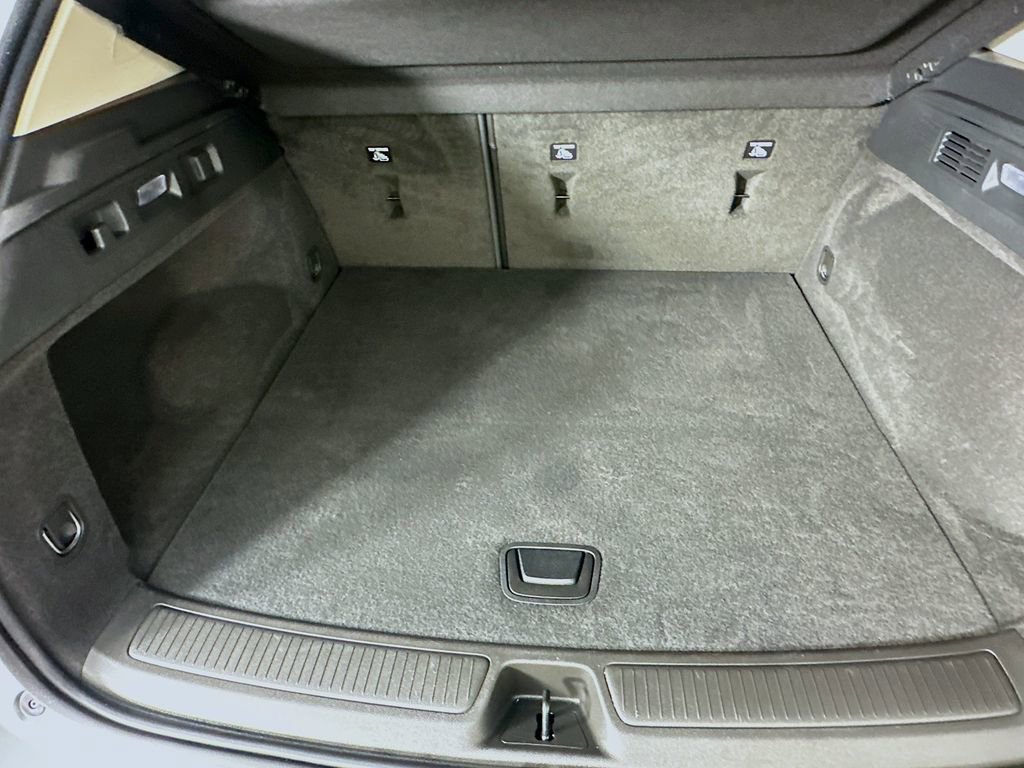 Used 2023 Buick Envision Preferred w/ Sport Touring Package image 35