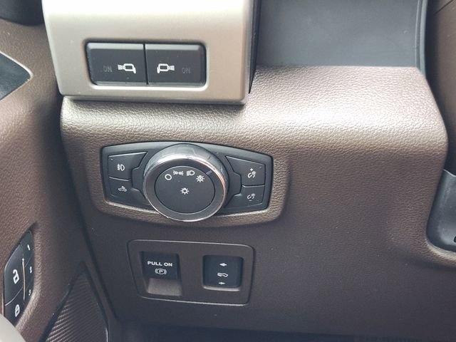 Used 2018 Ford F150 King Ranch w/ Equipment Group 601A Luxury AWD/4WD image 22