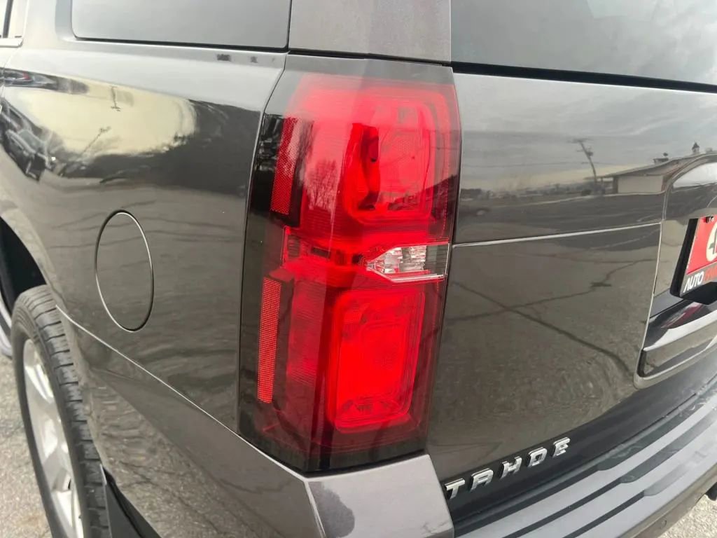 Used 2018 Chevrolet Tahoe LT image 36