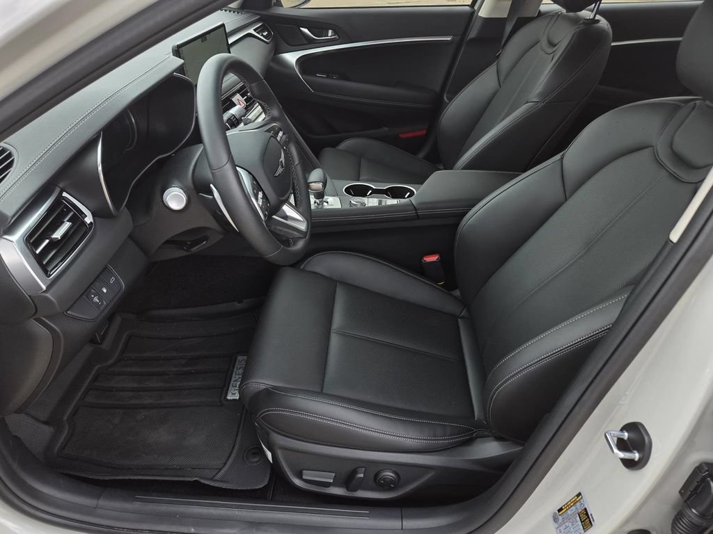 Used 2026 Genesis G70 2.5T AWD/4WD image 16