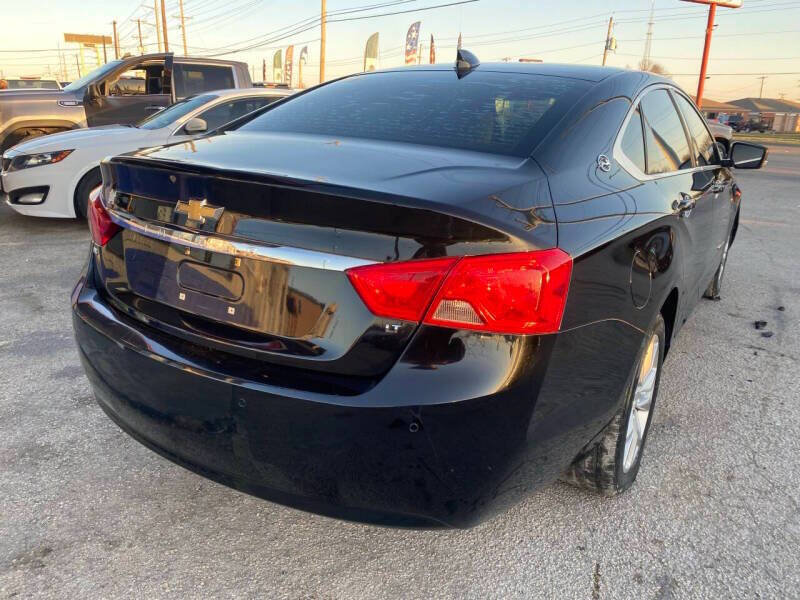 Used 2017 Chevrolet Impala LT w/ Leather Package FWD image 5