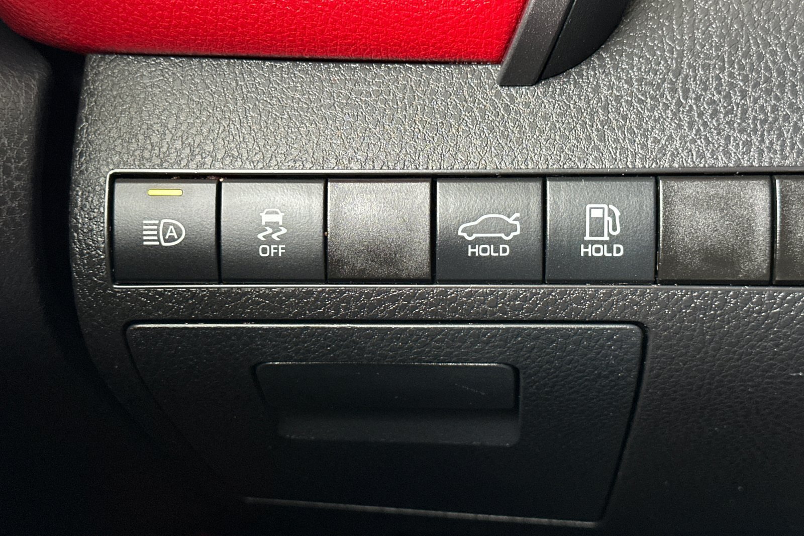 Used 2021 Toyota Camry XSE w/ Carpet Mat Package (TMS) FWD image 34