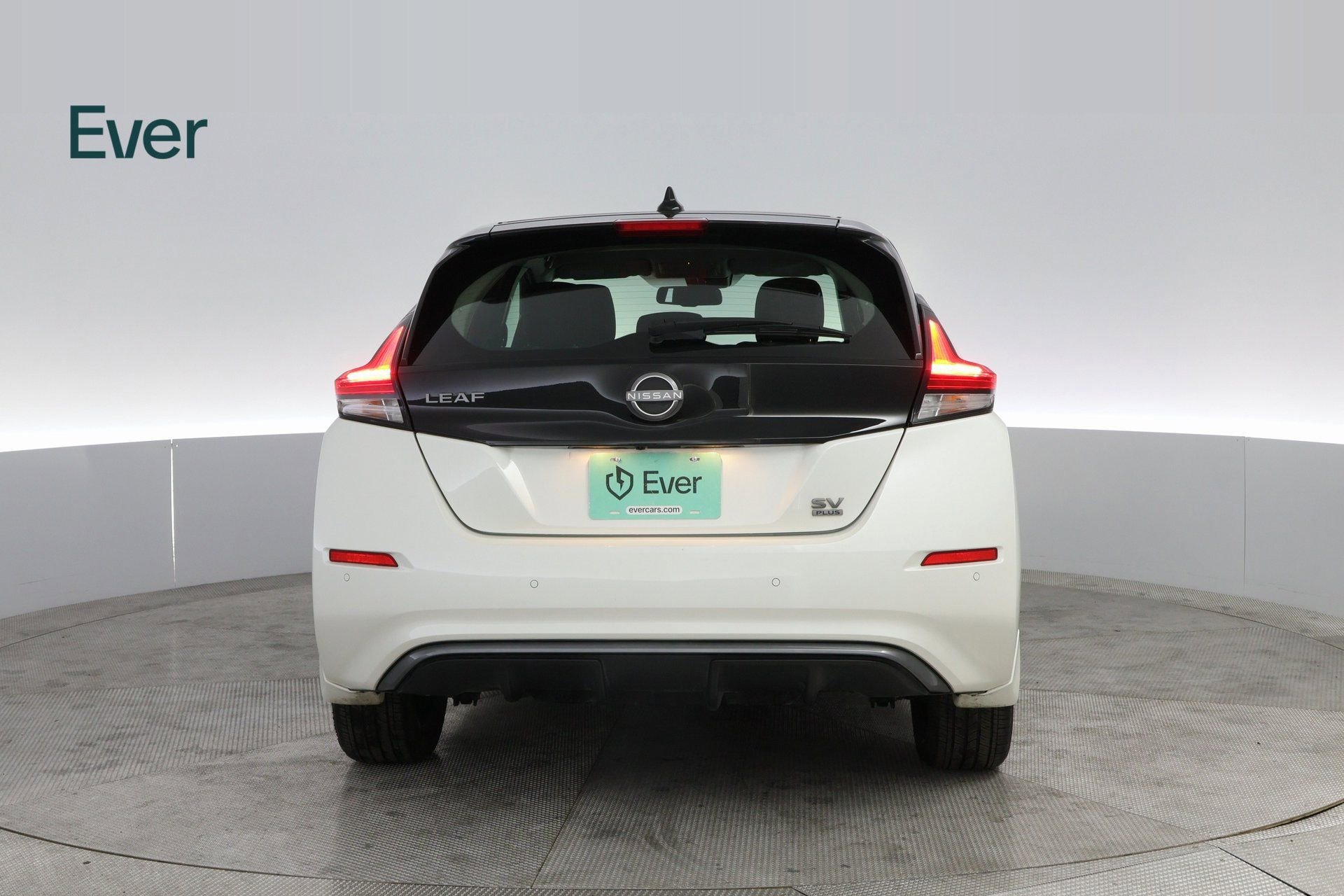 Used 2025 Nissan Leaf SV Plus image 13