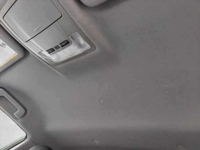 Used 2014 Toyota Highlander LE FWD image 16