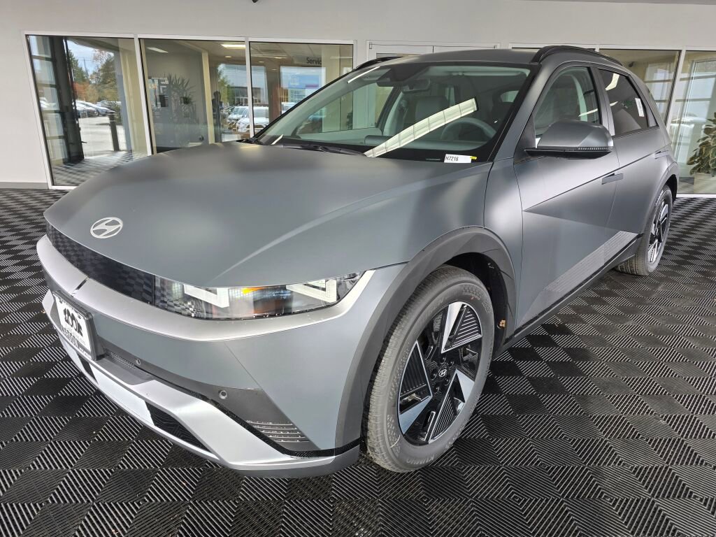 New 2025 Hyundai Ioniq 5 SEL image 8