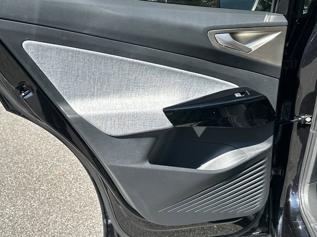New 2026 Volkswagen ID.4 Pro RWD image 20