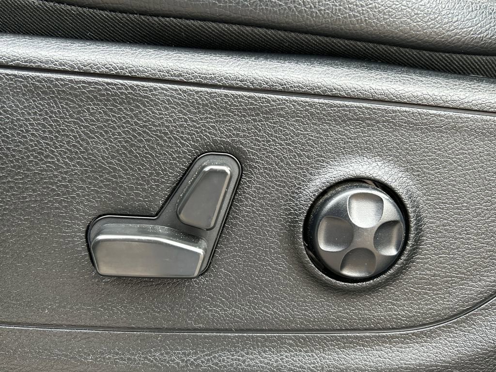 Used 2021 RAM 1500 Rebel w/ Rebel Level 2 Equipment Group image 17