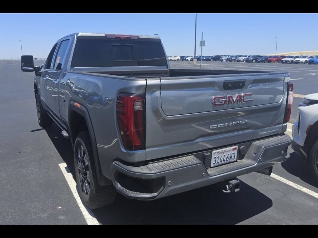 Used 2024 GMC Sierra 3500 Denali w/ Denali Reserve Package AWD/4WD image 9