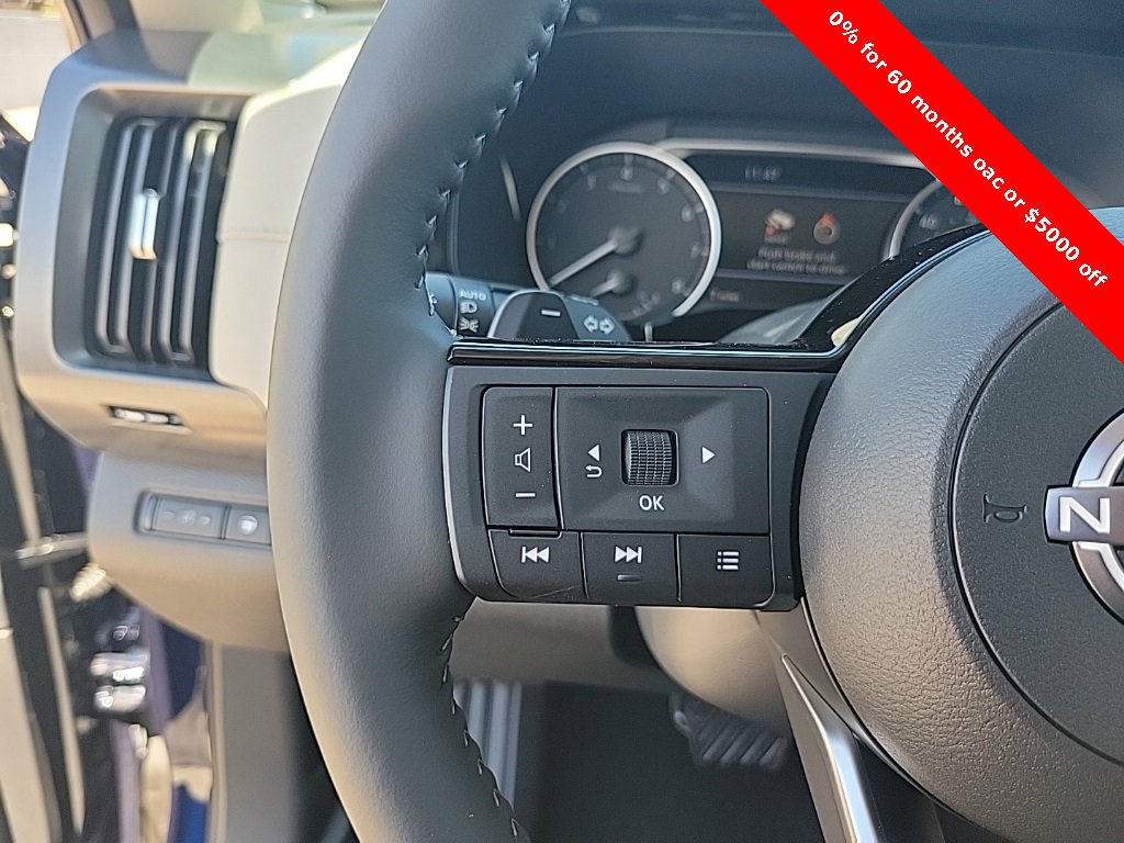 New 2025 Nissan Pathfinder SL w/ SL Premium Package image 23