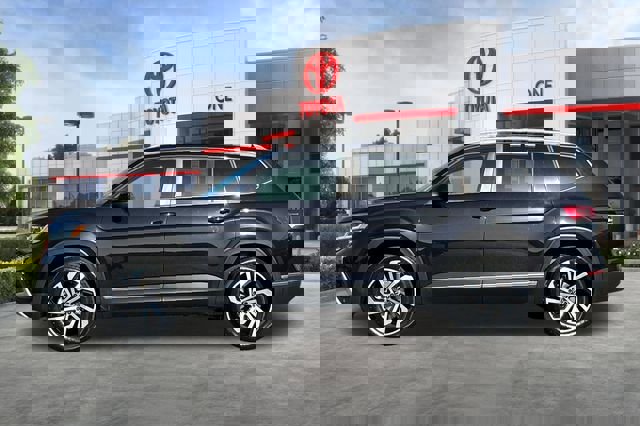 Used 2022 Volkswagen Atlas SEL image 8